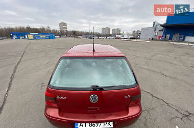 Хетчбек Volkswagen Golf 2000 в Києві