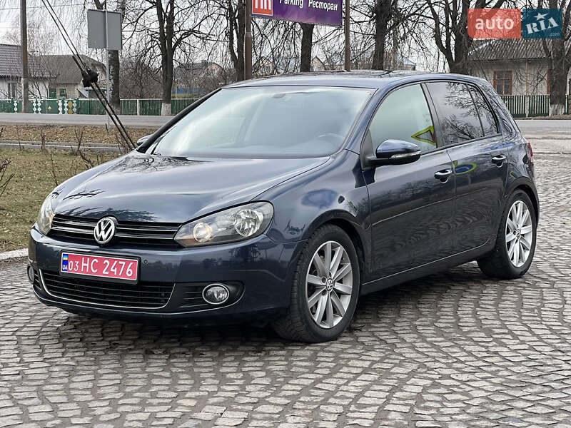 Хэтчбек Volkswagen Golf 2008 в Староконстантинове