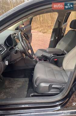 Универсал Volkswagen Golf 2012 в 