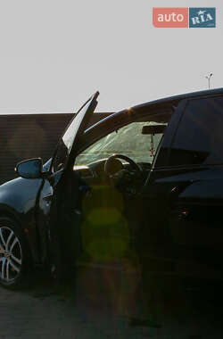 Хэтчбек Volkswagen Golf 2009 в 
