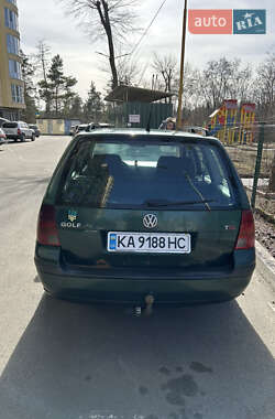 Універсал Volkswagen Golf 2000 в Києві