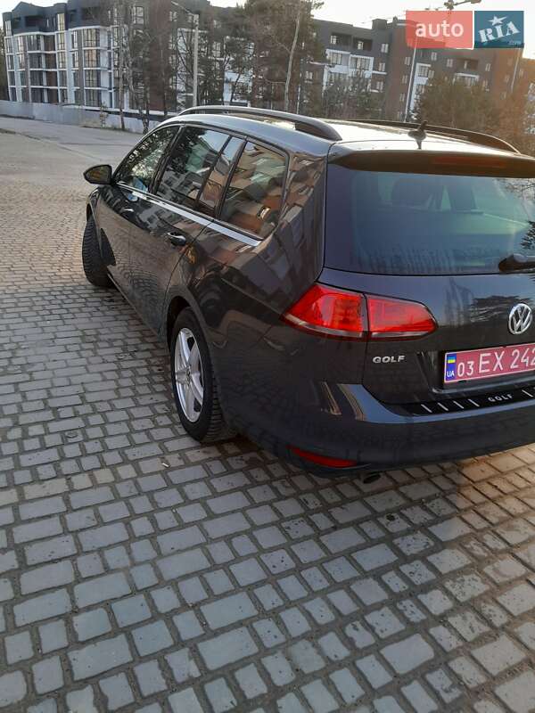 Універсал Volkswagen Golf 2015 в Львові