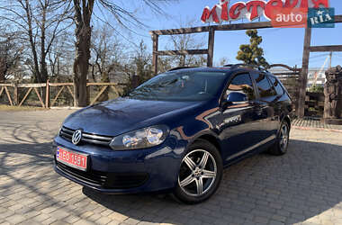 Універсал Volkswagen Golf 2012 в Луцьку