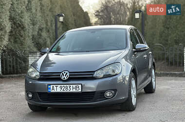 Хетчбек Volkswagen Golf 2010 в Калуші