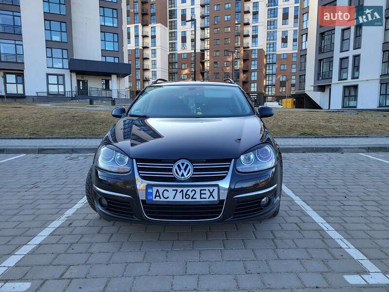 Универсал Volkswagen Golf 2007 в Луцке