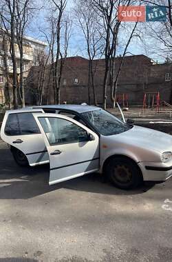 Хэтчбек Volkswagen Golf 1998 в Харькове