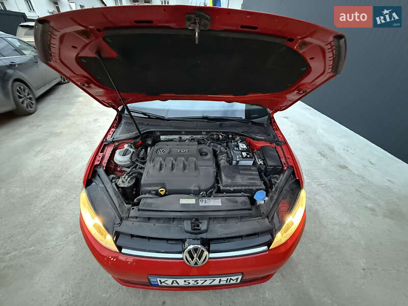 Універсал Volkswagen Golf 2015 в Львові