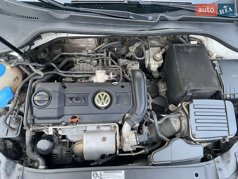 Універсал Volkswagen Golf 2009 в Черкасах