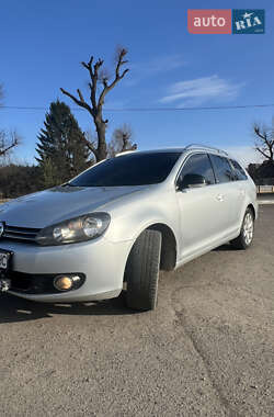 Универсал Volkswagen Golf 2011 в 