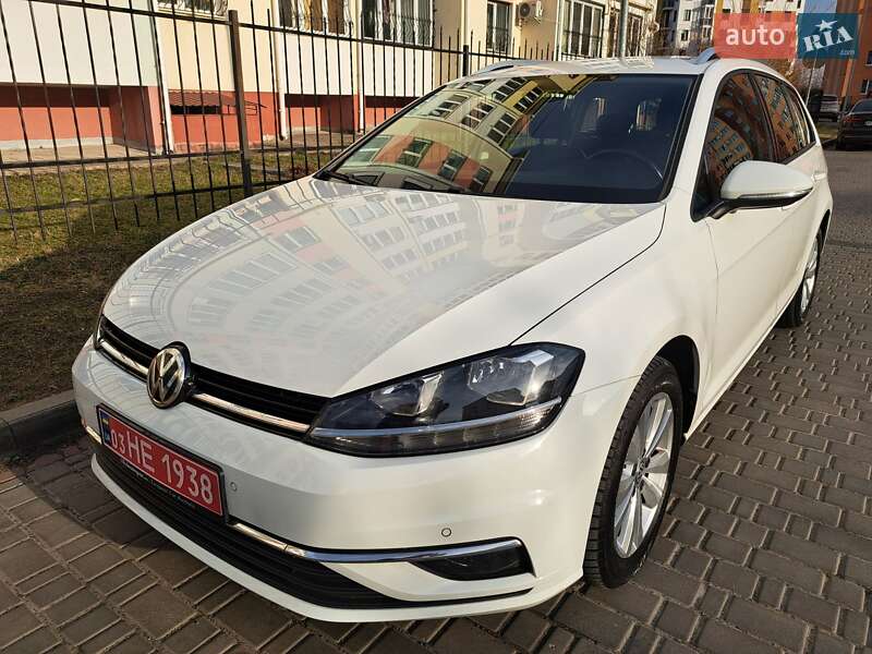 Универсал Volkswagen Golf 2019 в Луцке фото 13 Универсал Volkswagen Golf 2019 в Луцке