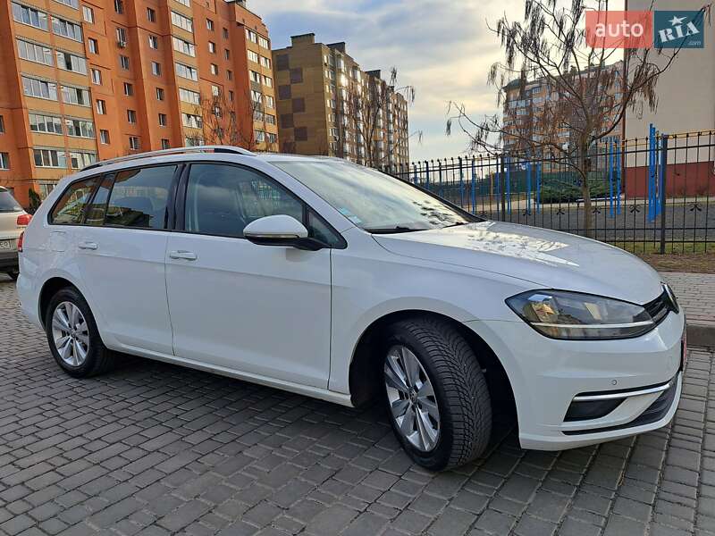 Универсал Volkswagen Golf 2019 в Луцке фото 4 Универсал Volkswagen Golf 2019 в Луцке