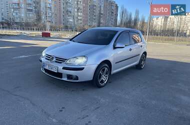 Хэтчбек Volkswagen Golf 2005 в Николаеве