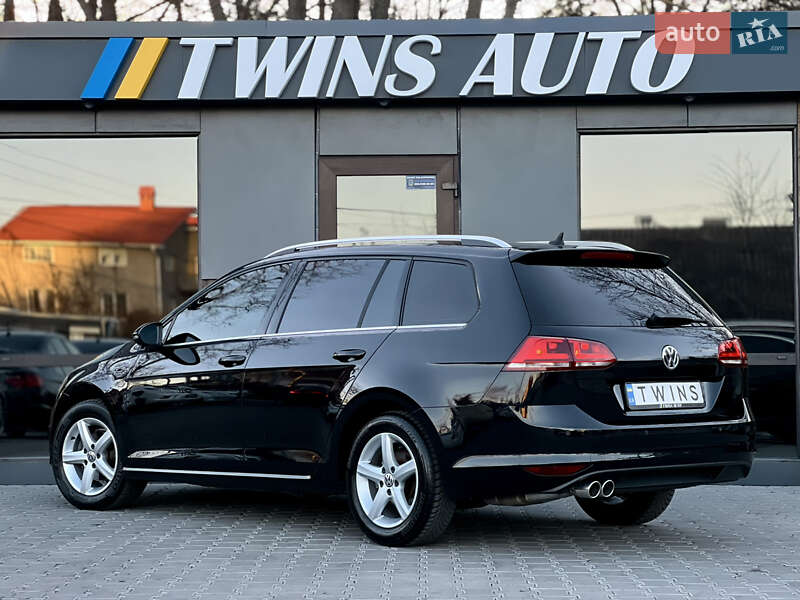 Универсал Volkswagen Golf 2015 в Одессе