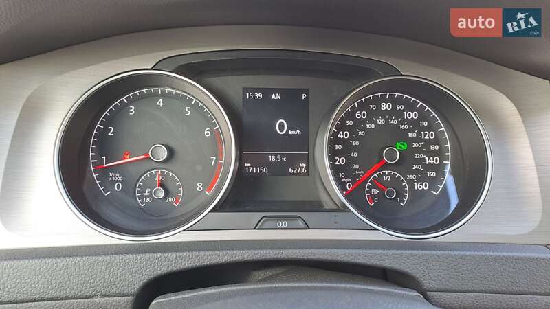 Універсал Volkswagen Golf 2015 в Києві