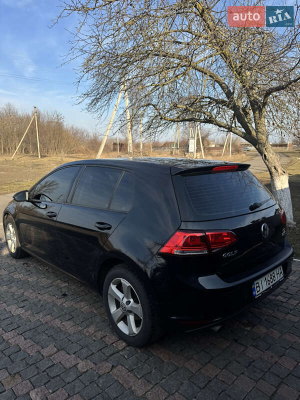Хэтчбек Volkswagen Golf 2015 в Киеве фото 17 Хэтчбек Volkswagen Golf 2015 в Киеве