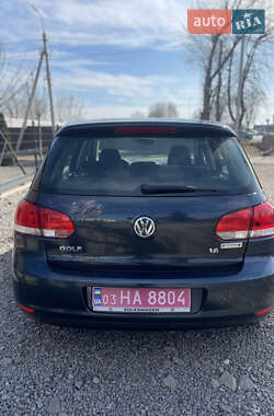 Хэтчбек Volkswagen Golf 2009 в Виннице