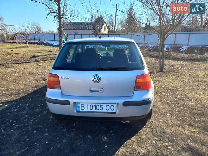Хетчбек Volkswagen Golf 1998 в Полтаві