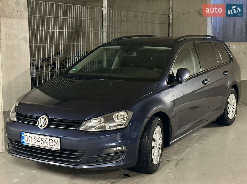 Универсал Volkswagen Golf 2014 в Тернополе