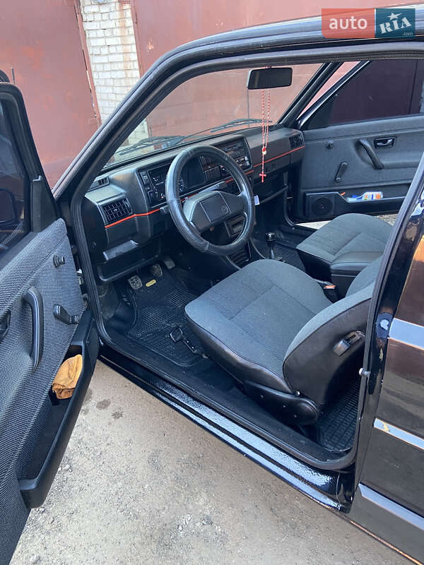 Хэтчбек Volkswagen Golf 1991 в Львове