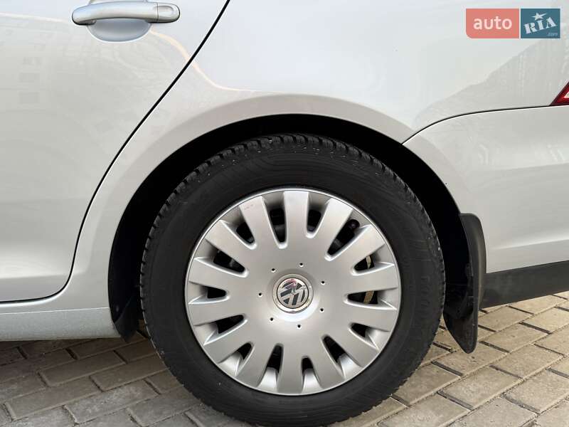 Универсал Volkswagen Golf 2007 в Виннице