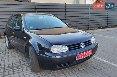 Хетчбек Volkswagen Golf 2003 в Черкасах