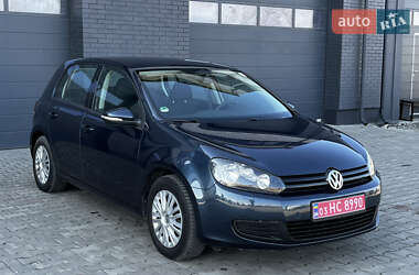 Хетчбек Volkswagen Golf 2009 в Луцьку