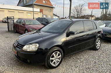 Хэтчбек Volkswagen Golf 2006 в Коломые