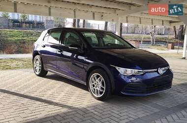 Хэтчбек Volkswagen Golf 2021 в Киеве