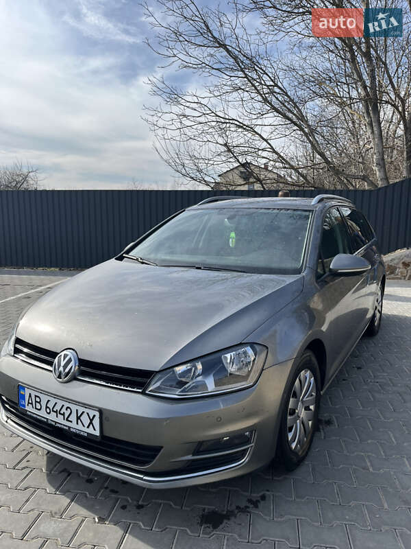 Универсал Volkswagen Golf 2014 в Виннице