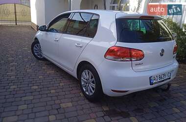 Хэтчбек Volkswagen Golf 2011 в Мукачево