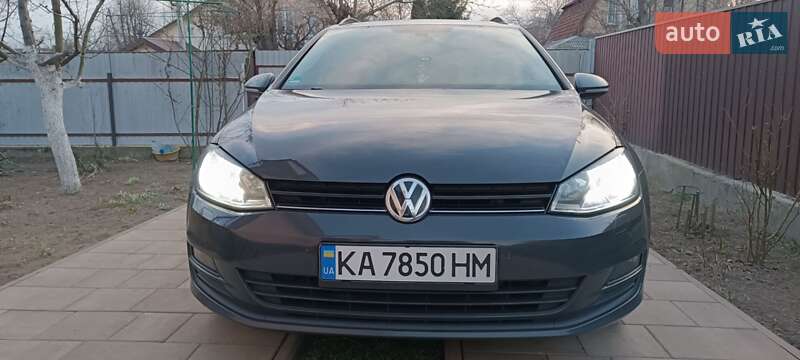Універсал Volkswagen Golf 2017 в Боярці