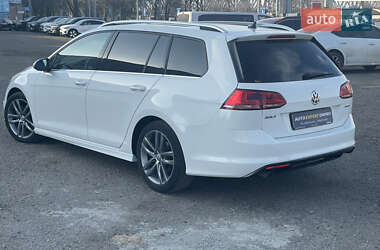 Универсал Volkswagen Golf 2016 в Днепре