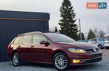 Універсал Volkswagen Golf 2019 в 