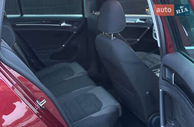Універсал Volkswagen Golf 2019 в 