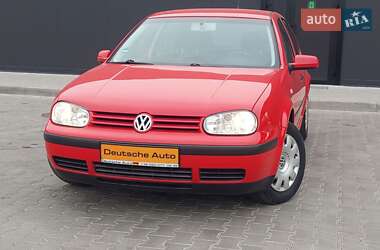 Хетчбек Volkswagen Golf 2003 в Одесі