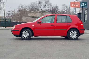 Хетчбек Volkswagen Golf 2003 в Одесі