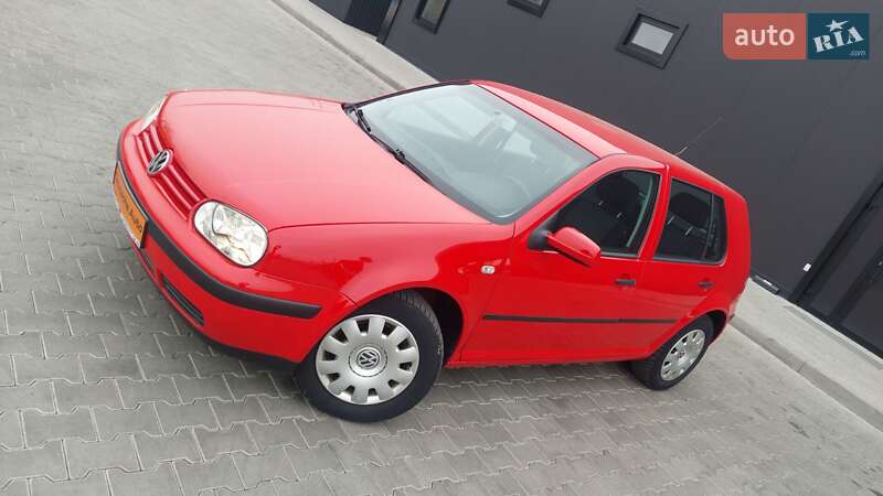 Хетчбек Volkswagen Golf 2003 в Одесі