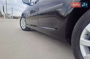 Хэтчбек Volkswagen Golf 2004 в Славуте