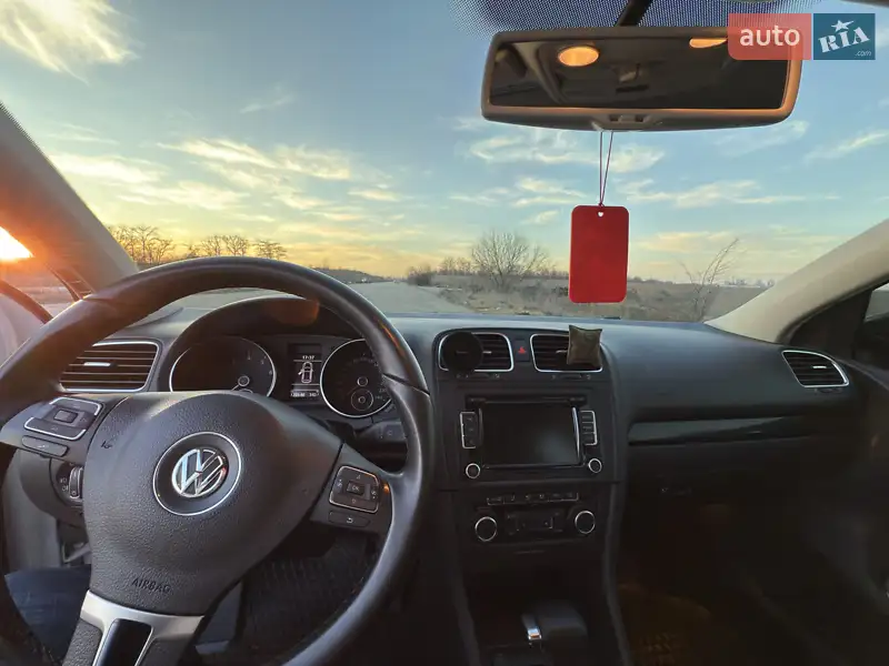 Volkswagen Golf 2010