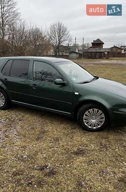 Хетчбек Volkswagen Golf 2000 в Бродах