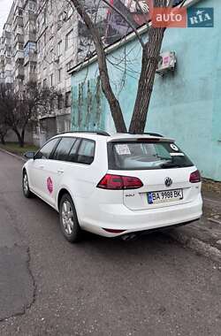 Универсал Volkswagen Golf 2015 в Кропивницком