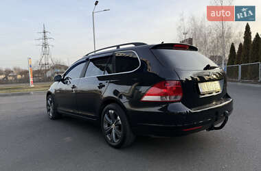 Универсал Volkswagen Golf 2009 в 