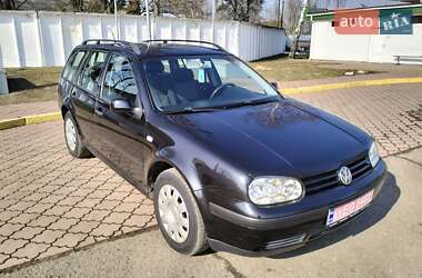 Універсал Volkswagen Golf 2005 в Луцьку