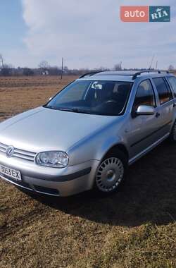 Универсал Volkswagen Golf 2001 в Ивано-Франковске