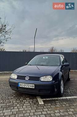 Хэтчбек Volkswagen Golf 1999 в Ровно