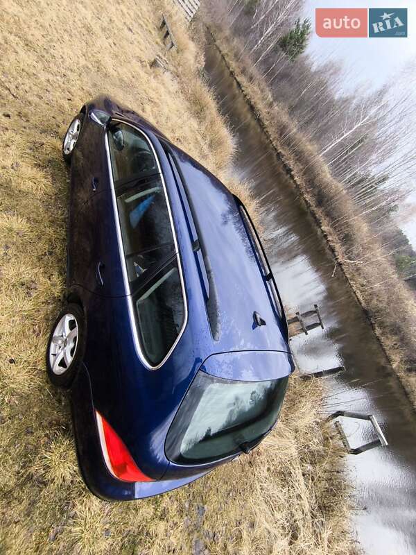 Універсал Volkswagen Golf 2008 в Сарнах