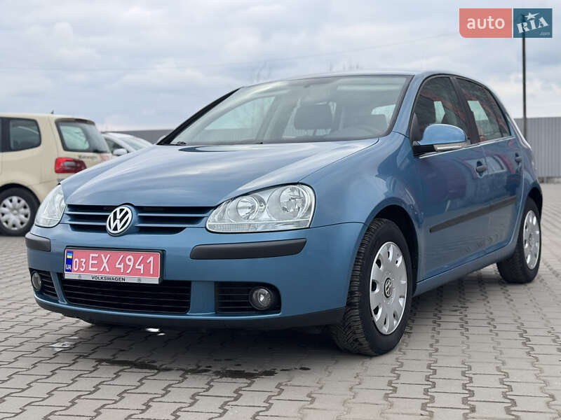 Хэтчбек Volkswagen Golf 2006 в Лубнах