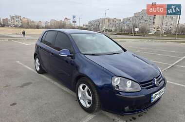 Хэтчбек Volkswagen Golf 2006 в Запорожье