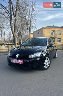 Хетчбек Volkswagen Golf 2010 в Черкасах