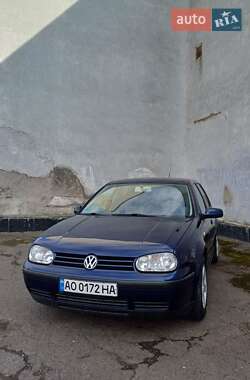 Хетчбек Volkswagen Golf 1999 в Рівному